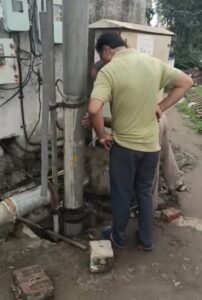 जालंधर का चंदन नगर आरयूबीः बंद पड़ा था सक्शन पंप, अश्वनी अग्रवाल ने ठीक करवाकर दूर करवाई जलभराव की समस्या