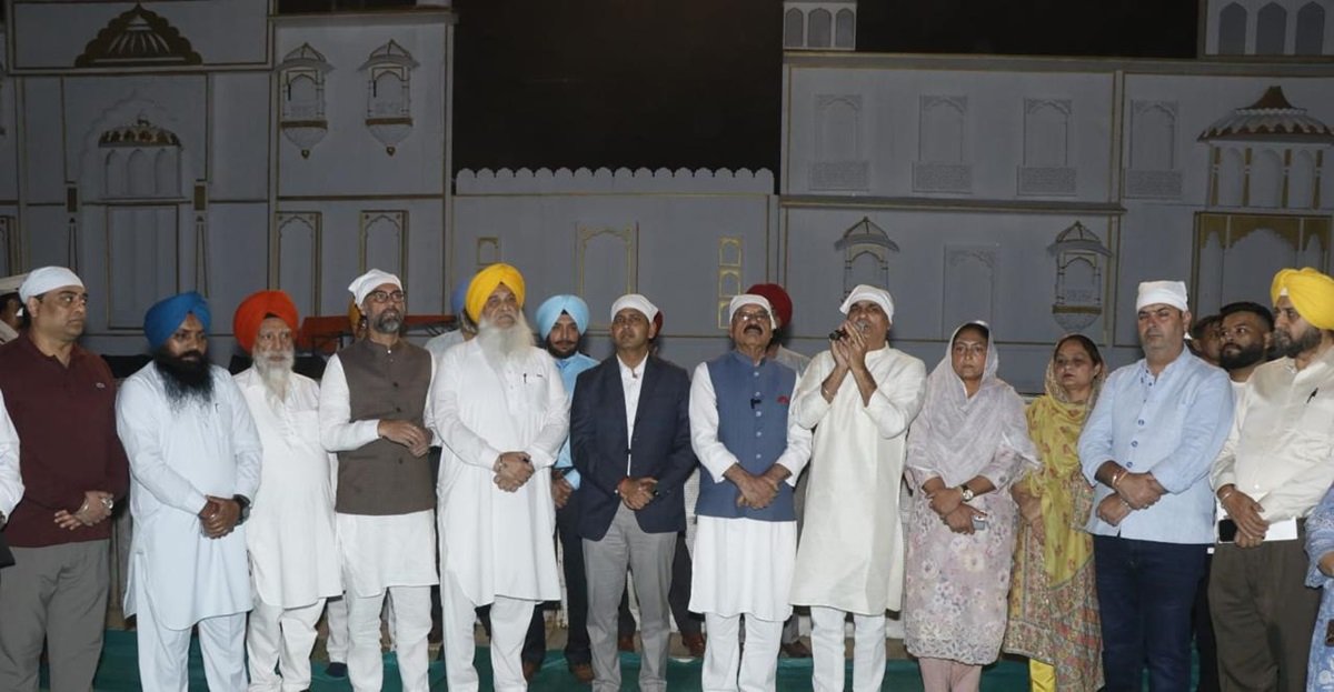 गुरु गोबिंद सिंह स्टेडियम में लाइट एंड साउंड शो में उमड़ा संगत का सैलाब